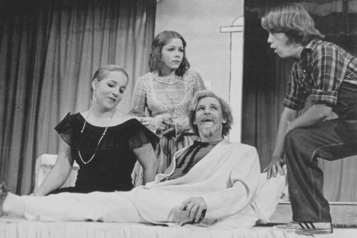 A Gap in Generations - Louanne Taylor/Larry Ream